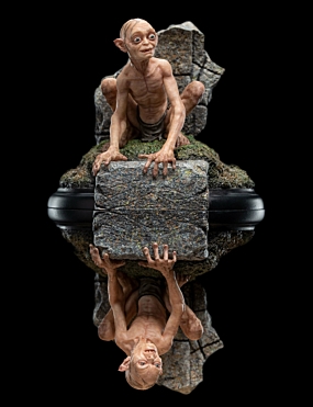 GOLLUM™ AND SMÉAGOL™ IN ITHILIEN